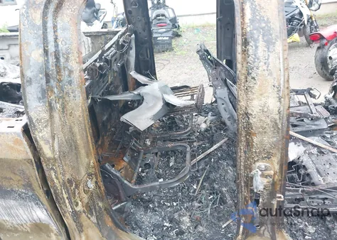 2019 Chevrolet Silverado 1500 Lt z USA, uszkodzony, nr VIN 1GCRYDED5KZ200325